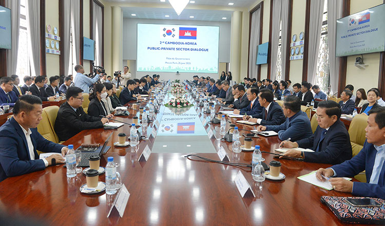 Cambodia, Korea discuss ways to boost investment climate